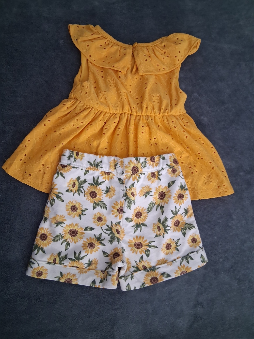 Little Lass Yellow Lace Tank Top and Sunflower Shorts Set - Picture 3 of 5